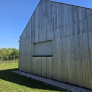 Kamery AcuSense pro zabezpečení domu AcuSense kamery pro přesné rozpoznání pohybu a zvýšenou bezpečnost.